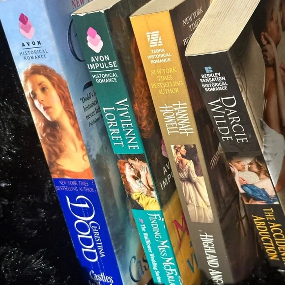 Romance Novels, bundle up π₯π - Picture 1 of 9